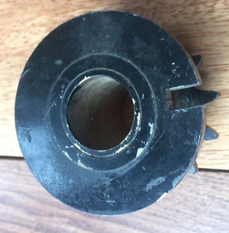 Trackless C124 Double Sprocket w/ Bushing