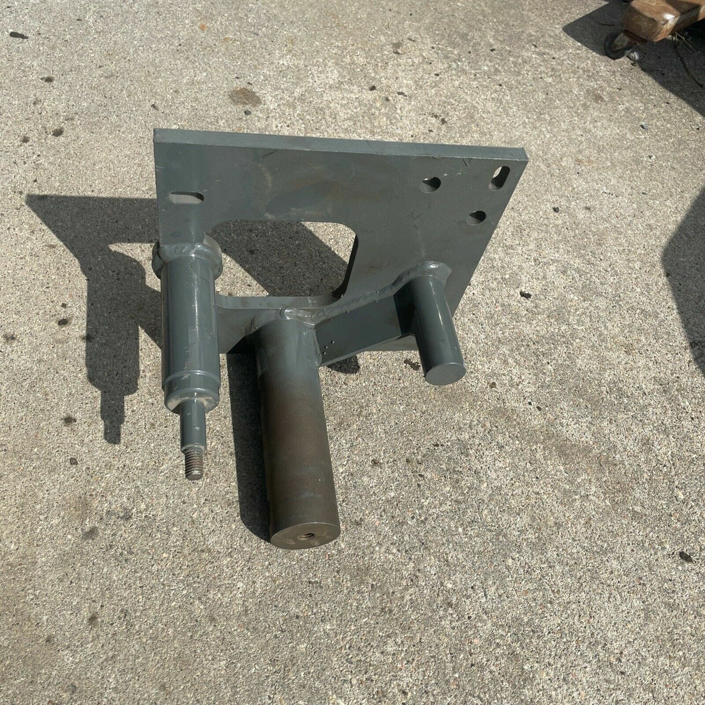 Elgin Sweeper Right Side Tow Bracket Weldment 1071515 NOS