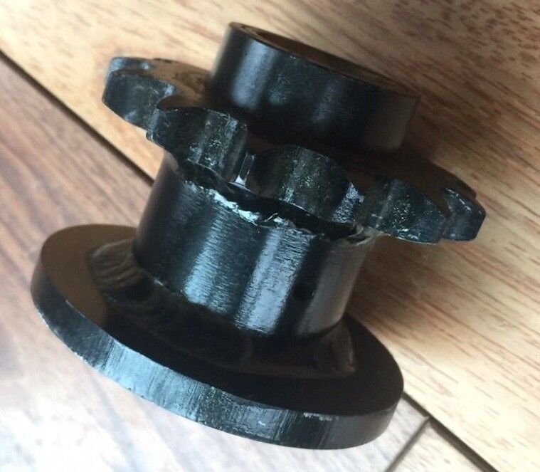 Trackless C124 Double Sprocket w/ Bushing